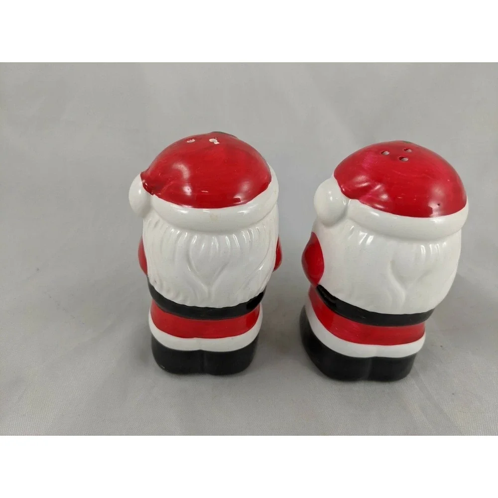 Santa‎ Claus Salt Pepper Shaker